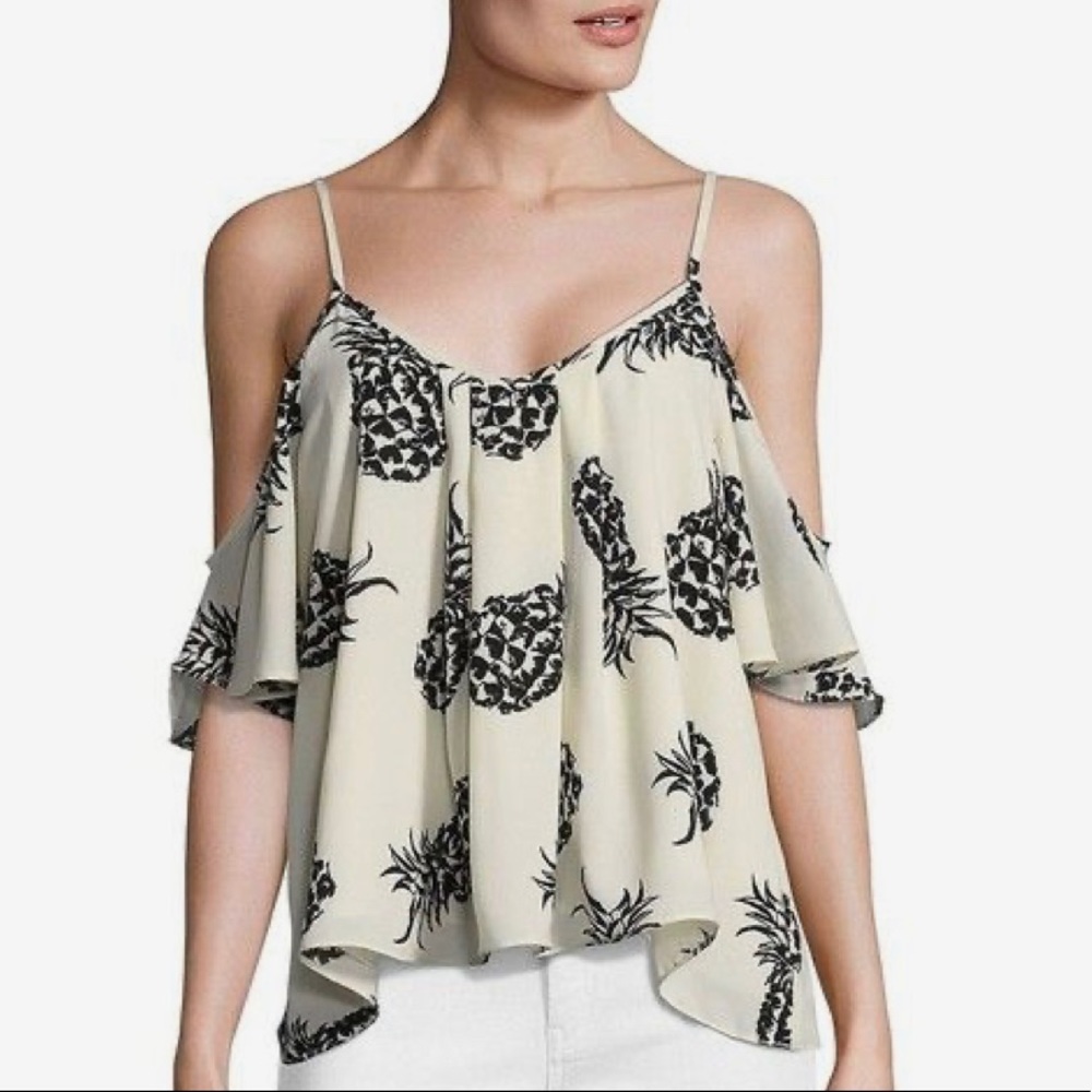 Design Lab Cold Shoulder Pineapple Top - Size L